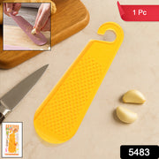Multipurpose Garlic And Ginger Grater Peeler Tool With Hanging Hook  1 Pc thumbnail 6
