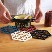 4042 Cup Mat Pvc Tea Coaster Non-slip Placemat High Temperature Insulation Pad Hollow Pot Mat Bowl With Anti-hot thumbnail 3