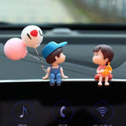 Plastic Cute Couple Car Dashboard Decoration Figurine Set (1 Set) thumbnail 2