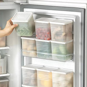 Transparent Square Plastic Food Storage Container Set (6 Pc) thumbnail 4