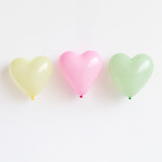 Premium Heart Shaped Balloon (1 Pc) thumbnail 1