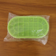 Premium Oval Silicone Ice Cube Tray With Lid (1 Pc) thumbnail 6