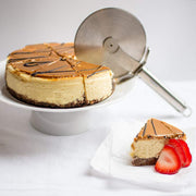 0831 Stainless Steal Pizza Cutter Pastry Cutter Sandwiches Cutter thumbnail 1