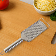 Supermom Supermom Stainless Steel Carrot Grater (1 Pc) thumbnail 4