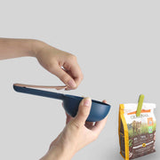 2557 Handle Clip Function Design Abs Food-grade Materials Pet Food Shovel thumbnail 3