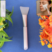 Silicone Face Mask Applicator Brush (1 Pc) thumbnail 1