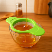 Stainless Steel Mesh Strainer With Dual Handle Plastic Frame (1 Pc) thumbnail 2