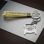 Stylish Dual-keyring Metal Car Keychain Set (1 Set) thumbnail 2