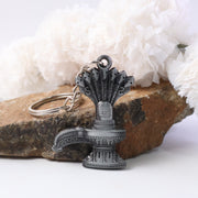 Premium Metal Shiva Lingam With Naag Religious Keychain (1 Pc) thumbnail 2